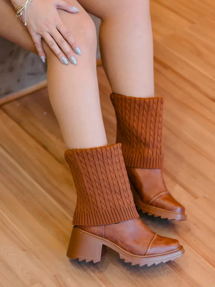 Bota Mood — Muda com Você, Combina com Tudo +1 Brinde: Bolsa Lary Feminina
