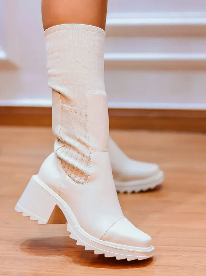 Bota Mood — Muda com Você, Combina com Tudo +1 Brinde: Bolsa Lary Feminina