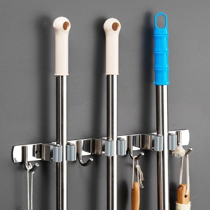 Suporte de Parede Multiuso para Vassouras – Organizador de Ambiente em Aço Inox