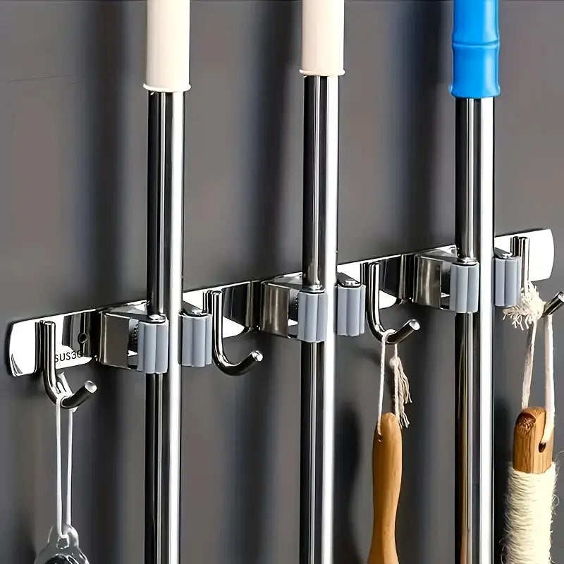 Suporte de Parede Multiuso para Vassouras – Organizador de Ambiente em Aço Inox